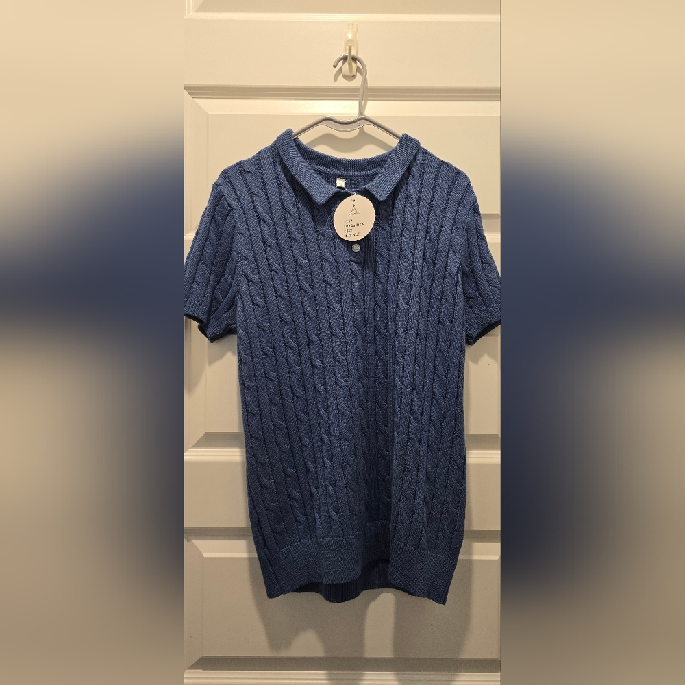 Women's Navy Blue V-Neck Cable Knit Sweater